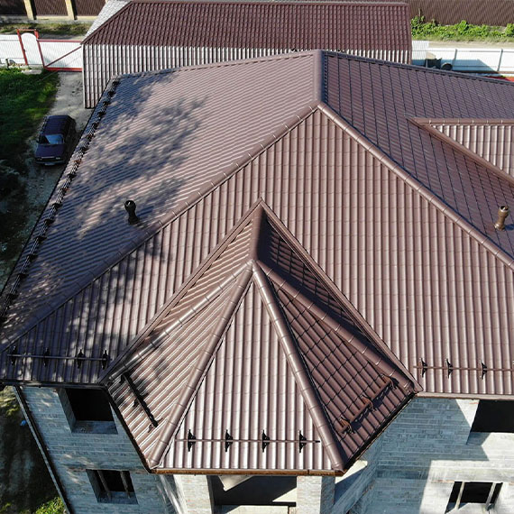 Монтаж сложной крыши и кровли в Валуйках и Белгородской области